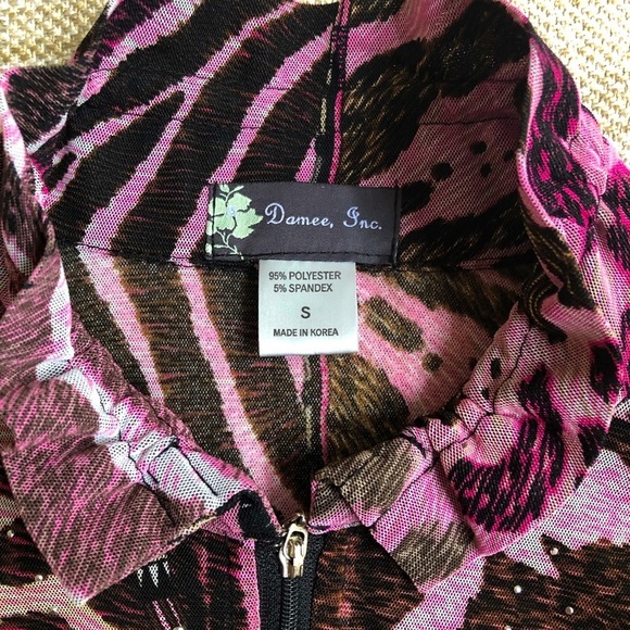 Damee Inc 2 Piece Embellished Jacket & Top Set Pink Animal Print  Women’s Small - Picture 2 of 16